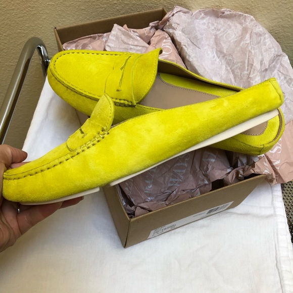 Johnston & Murphy slides - Picture 3 of 4